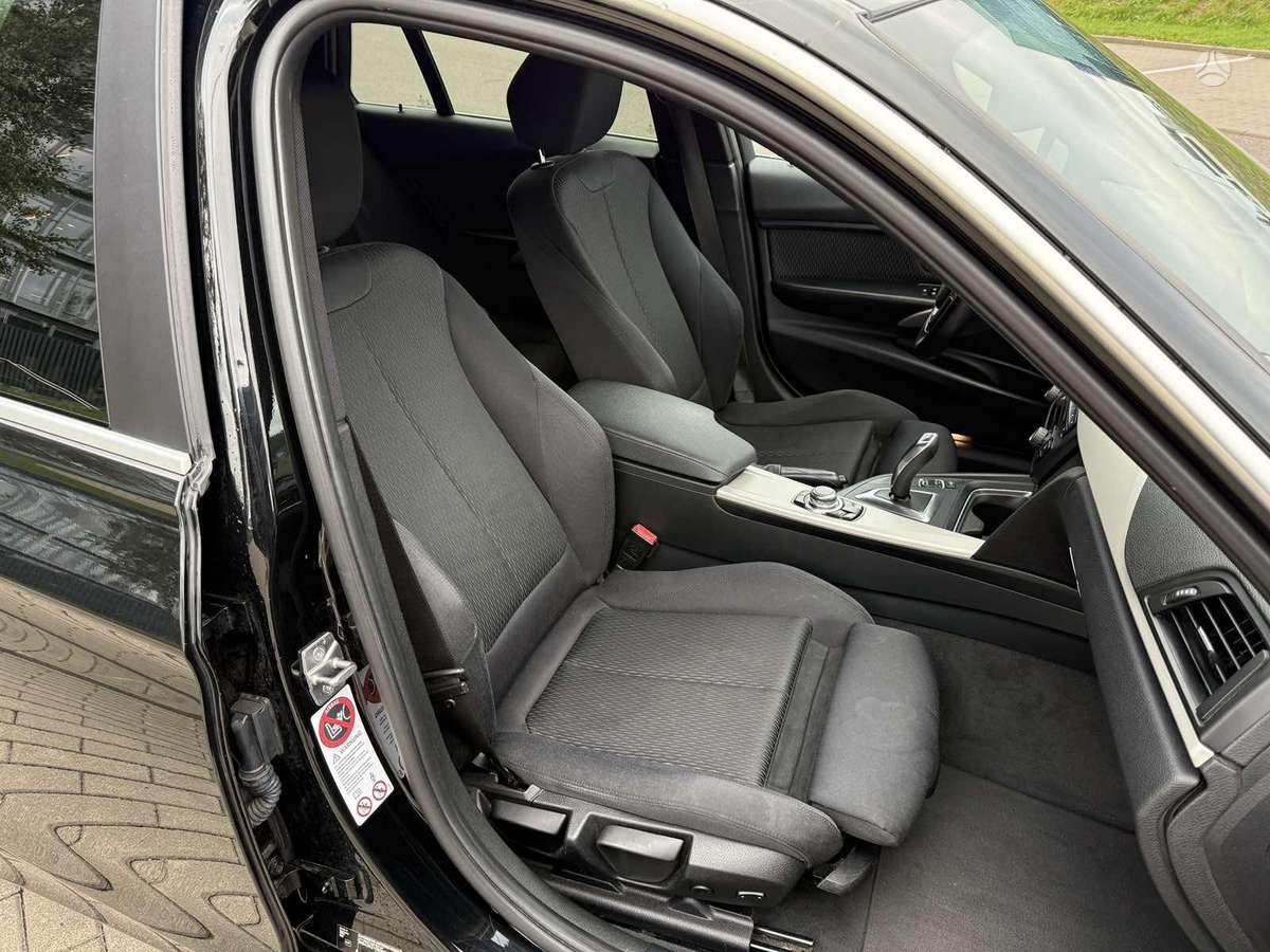 BMW 320, 2.0 l., wagon