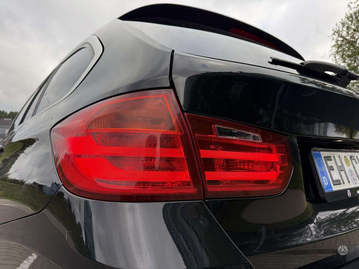 BMW 320, 2.0 l., wagon