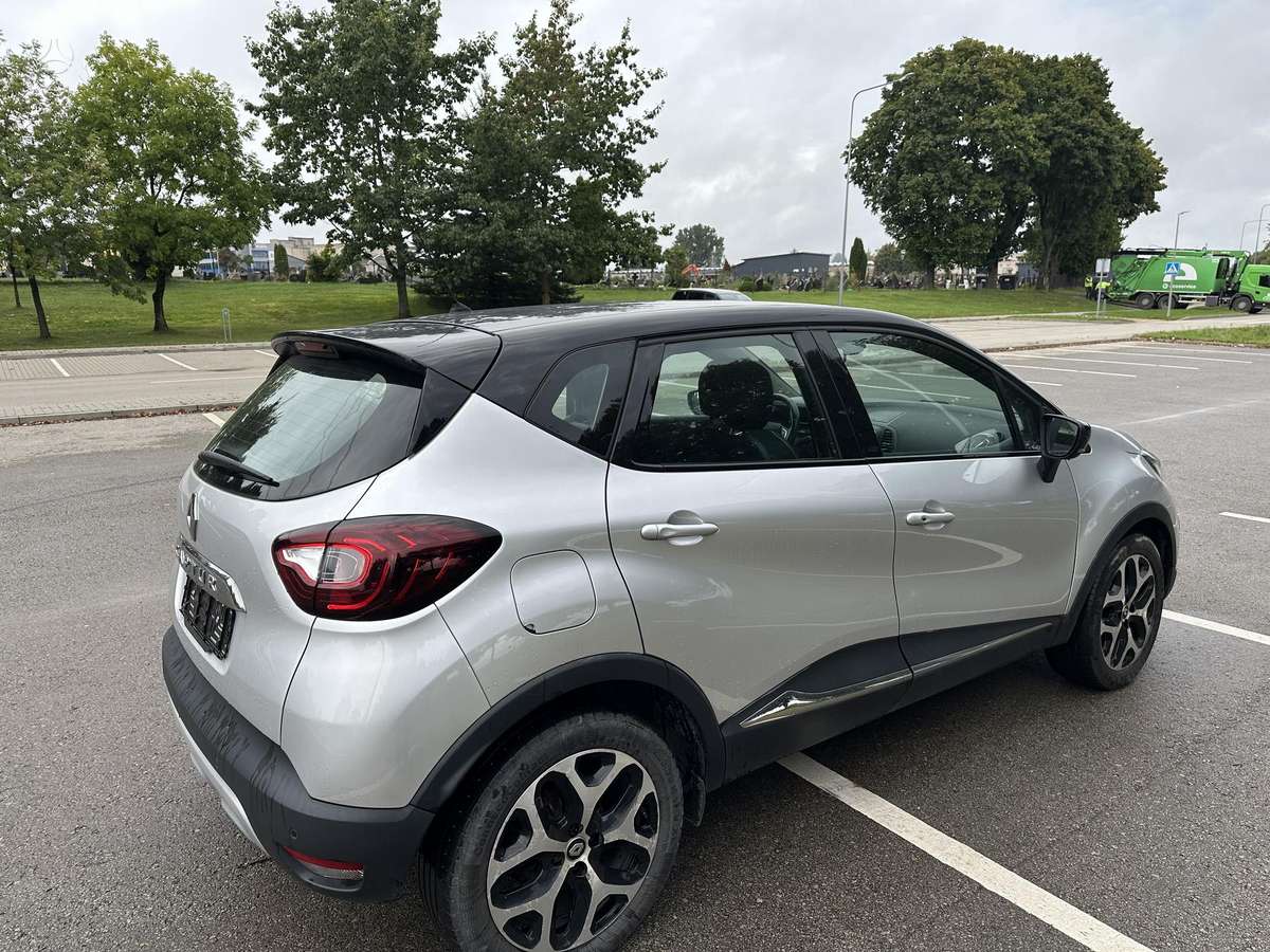 Renault Captur - 4