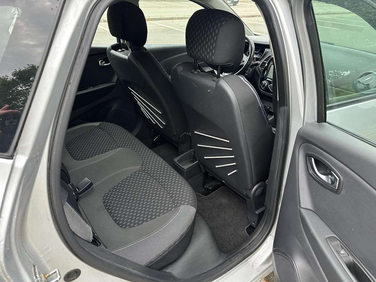 Renault Captur - 10