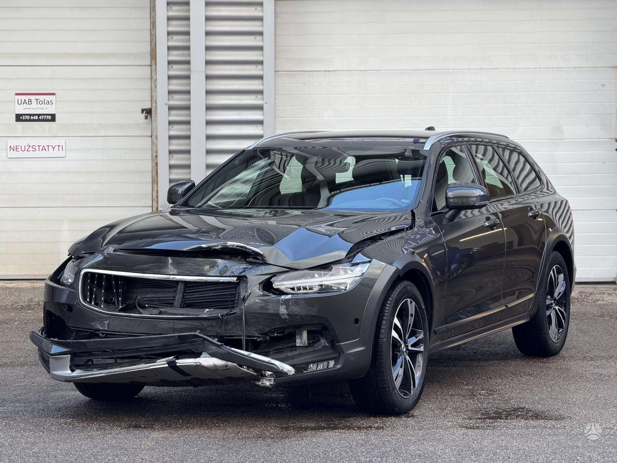 Volvo V90 - 3