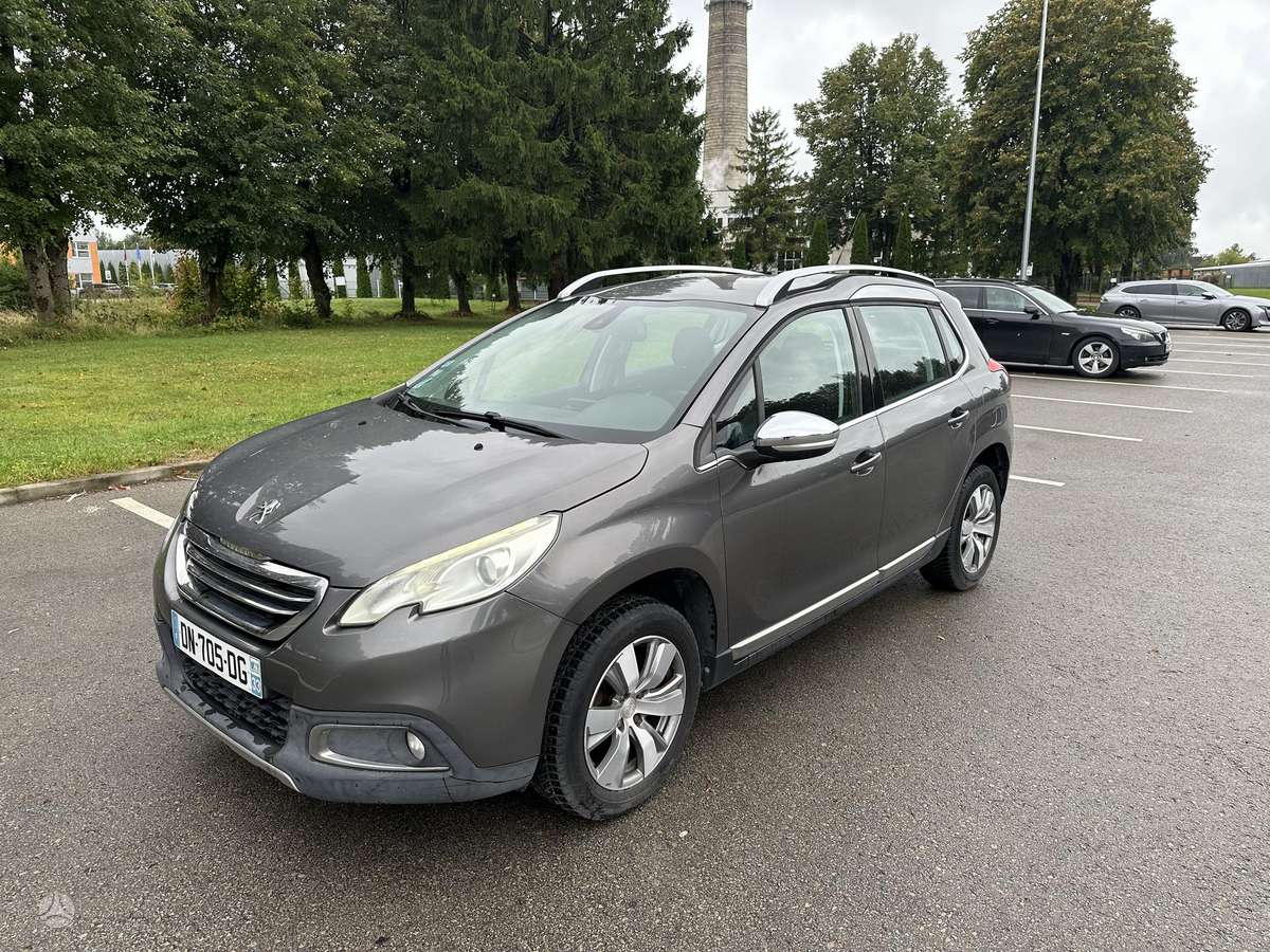 Peugeot 2008 - 1