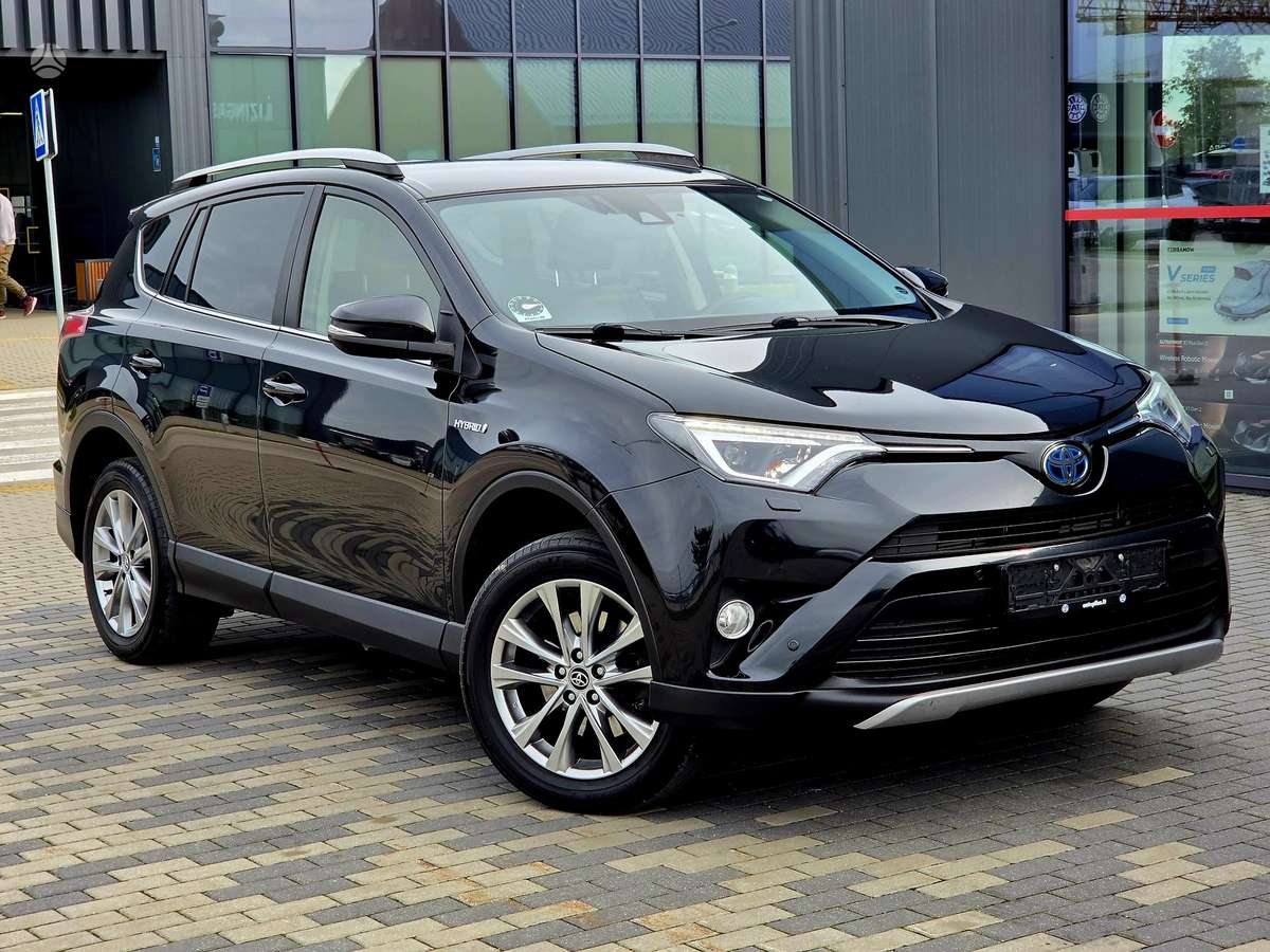 Toyota RAV4 - 1