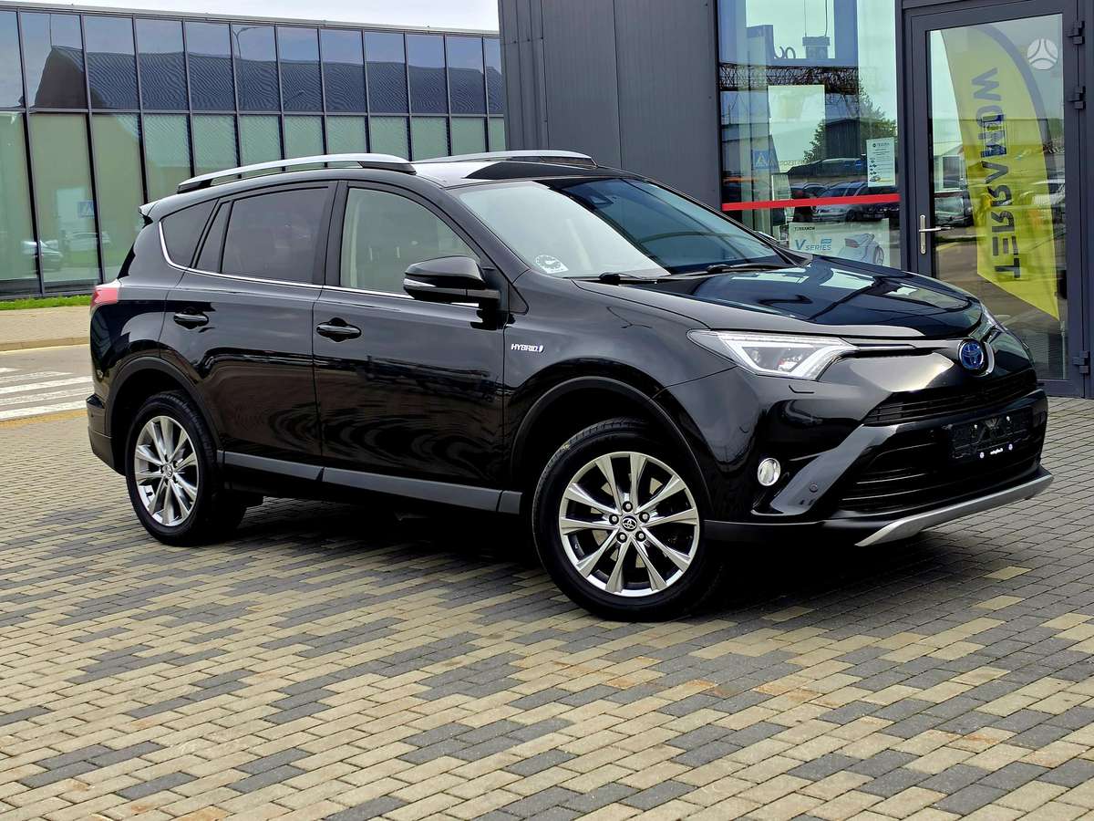 Toyota RAV4 - 4