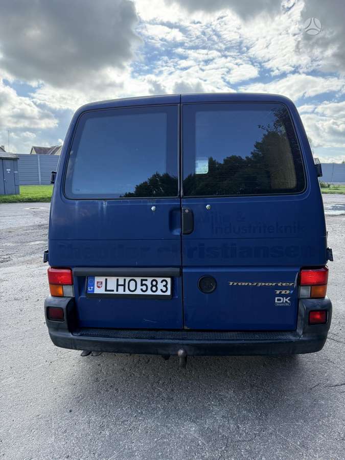 Volkswagen Transporter - 5