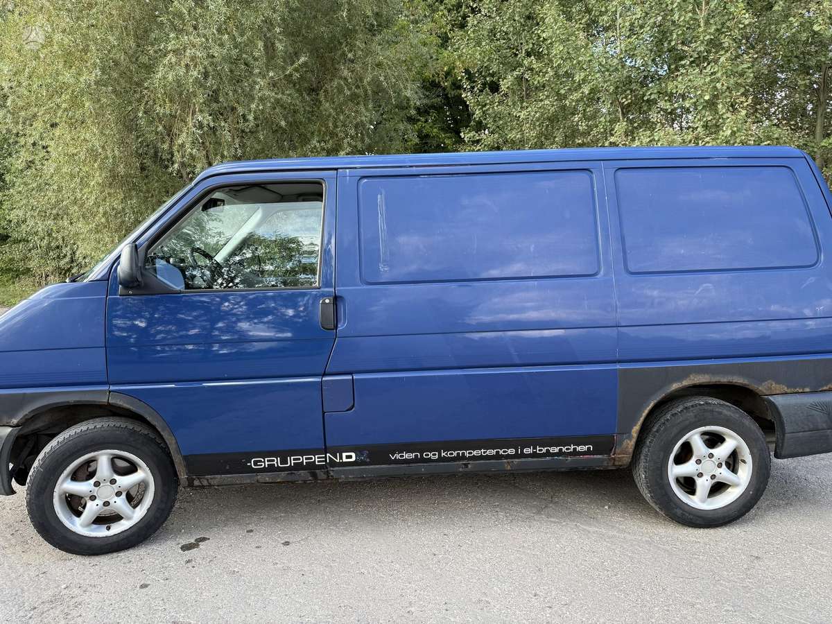 Volkswagen Transporter - 7