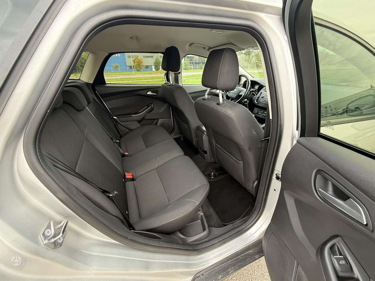 Ford Focus, 1.0 l., Универсал