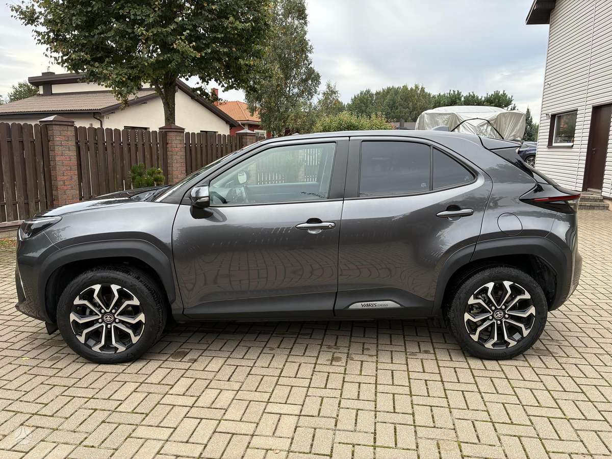 Toyota Yaris Cross - 8