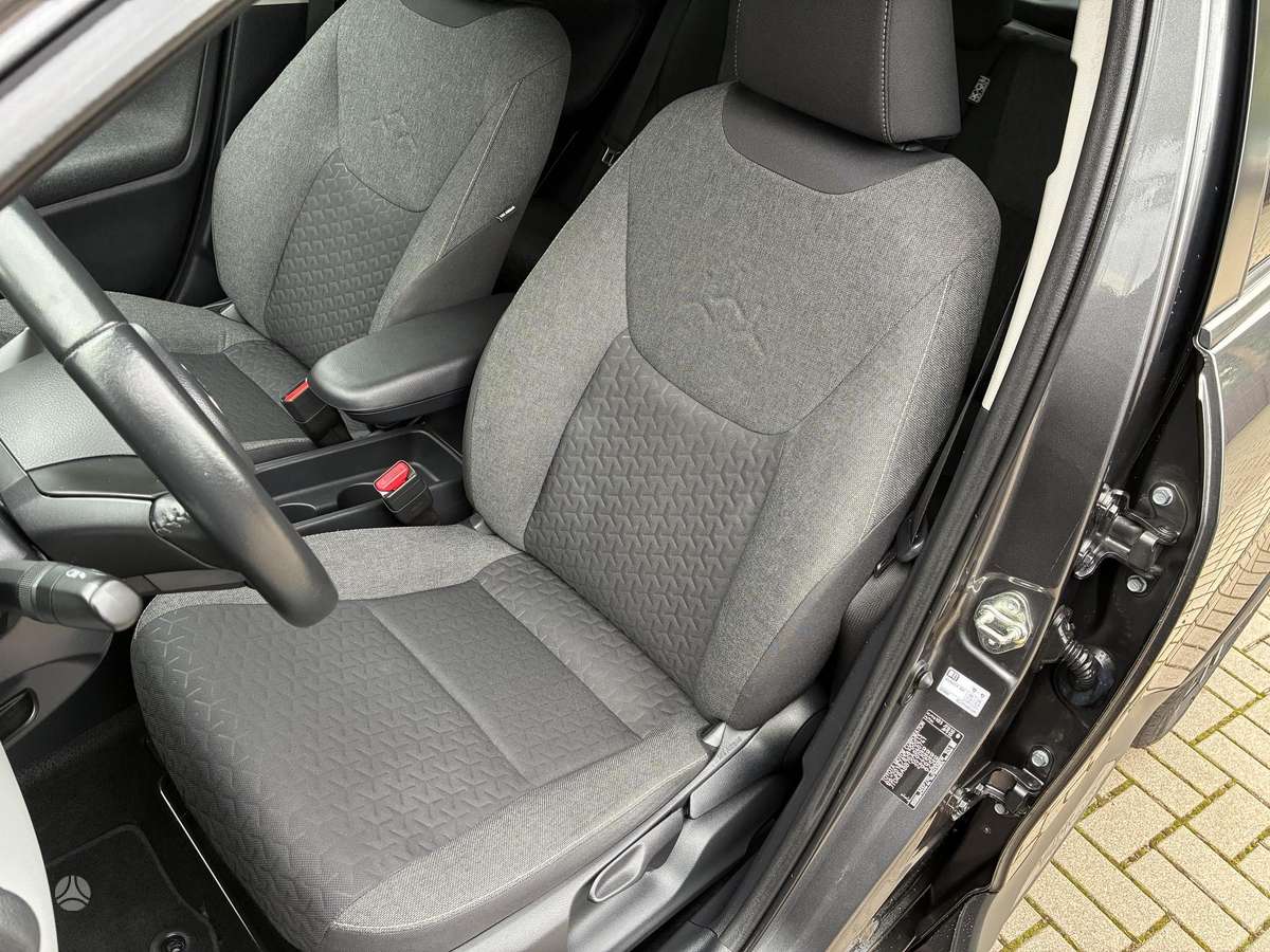 Toyota Yaris Cross - 11