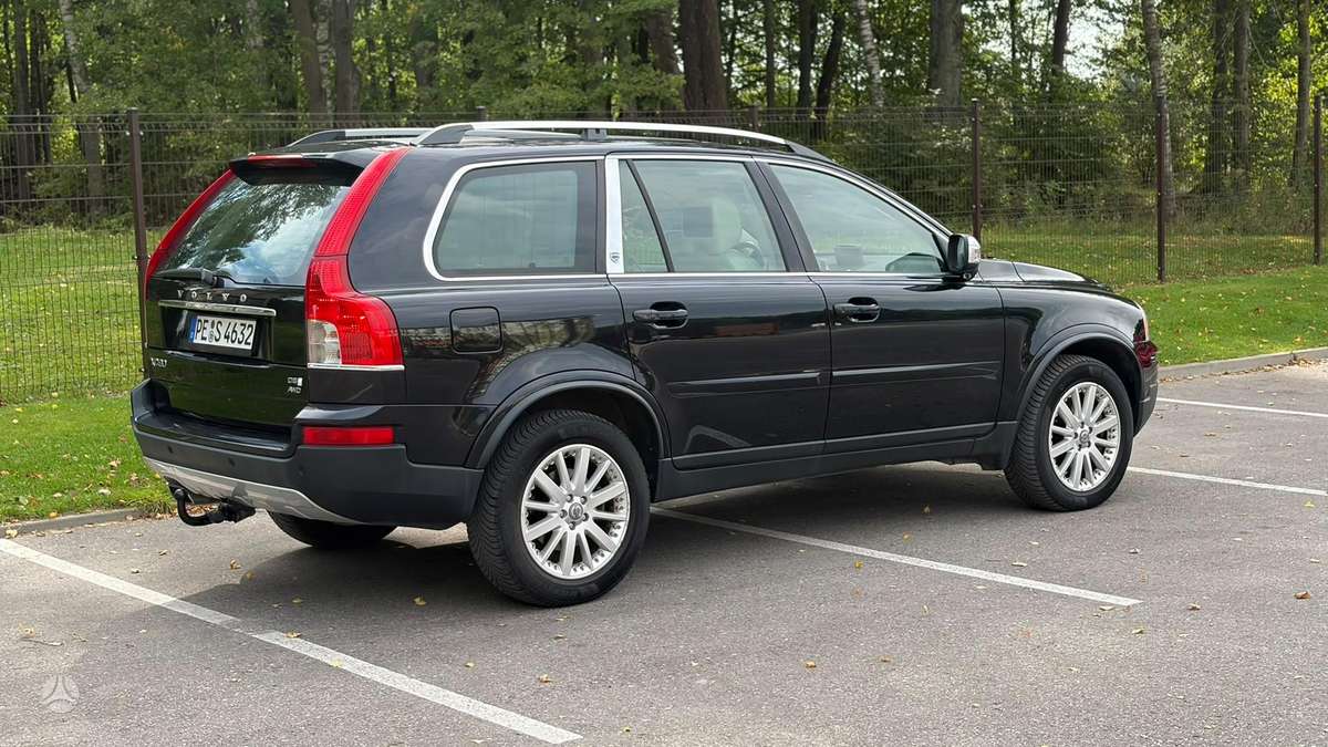 Volvo XC90 - 5