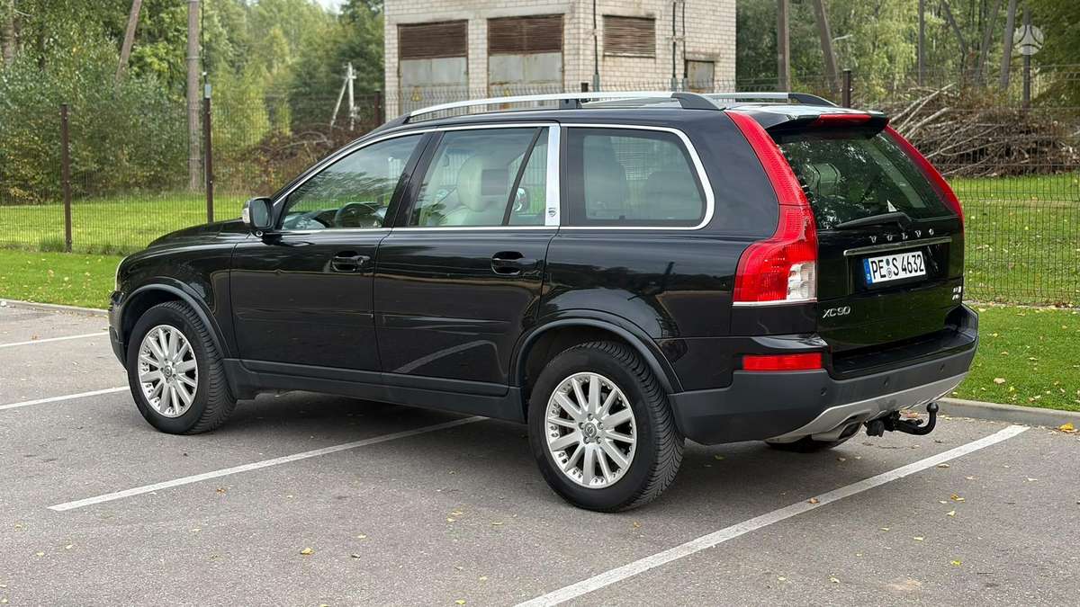 Volvo XC90 - 3