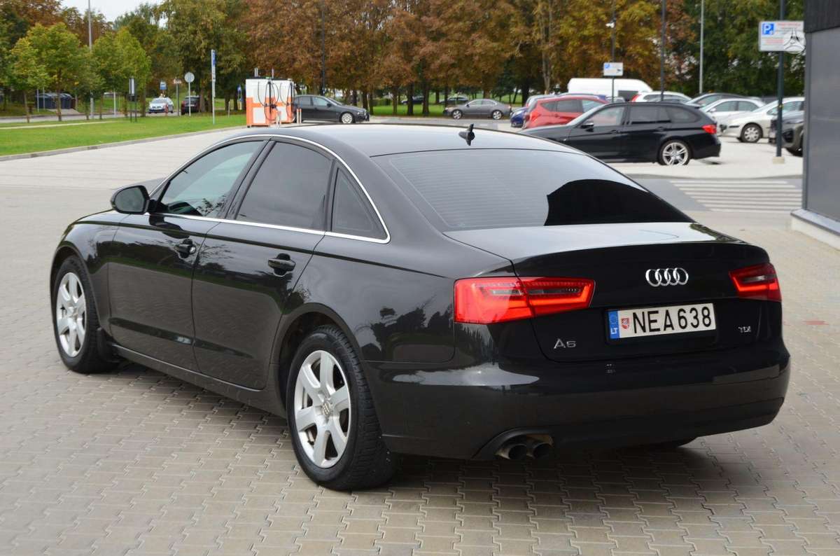 Audi A6, 2.0 l., sedanas