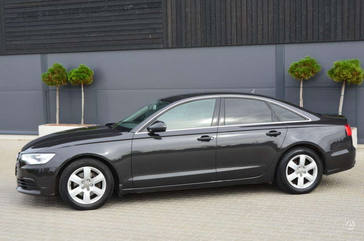 Audi A6, 2.0 l., sedanas