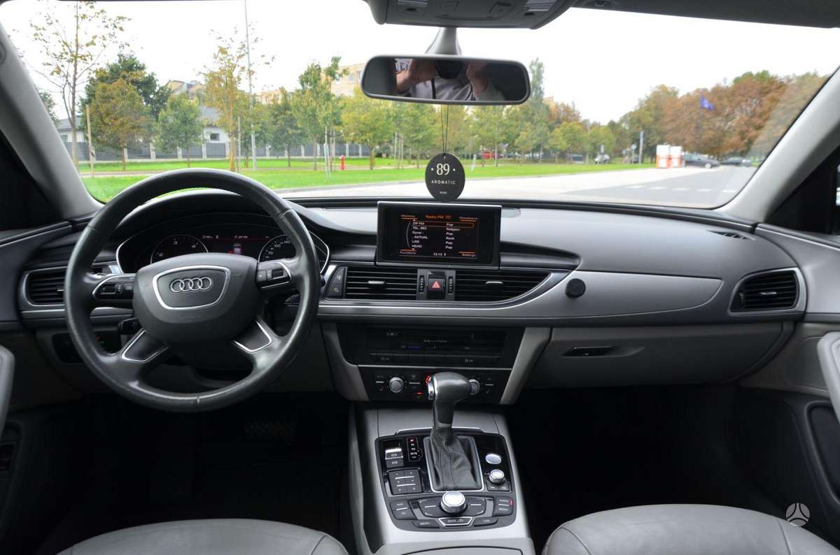 Audi A6, 2.0 l., sedanas