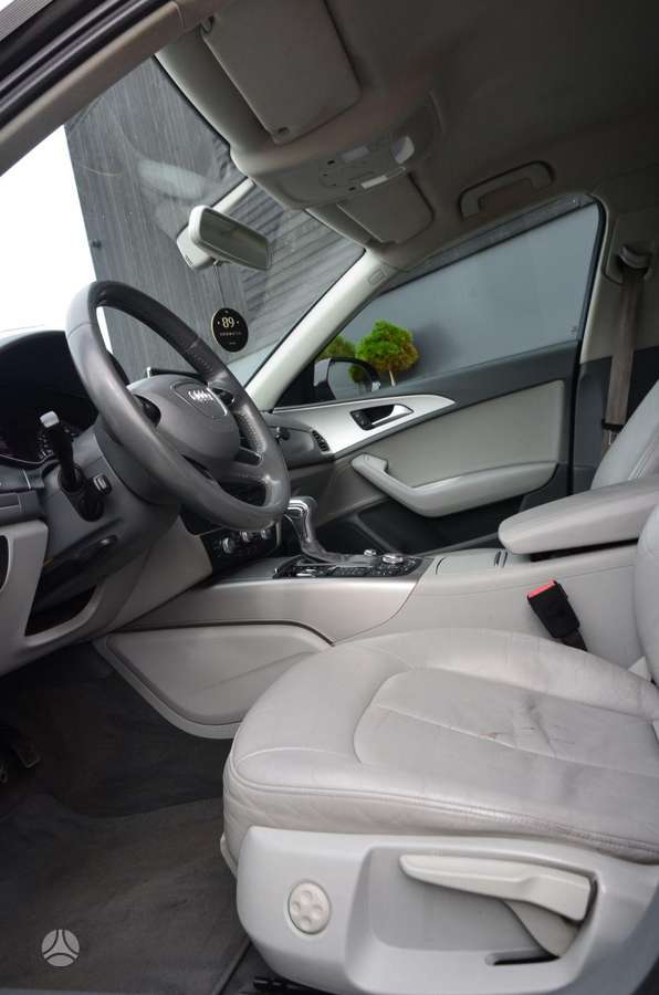 Audi A6, 2.0 l., sedanas