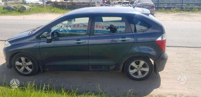 Honda FR-V
