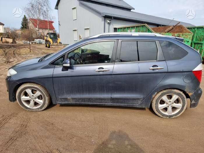 Honda FR-V