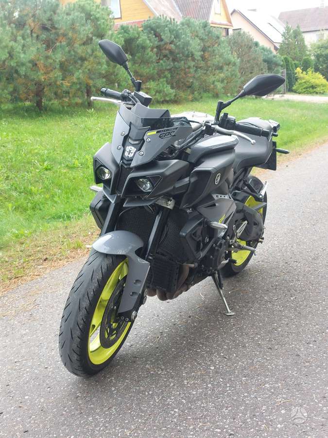 Yamaha MT 10 1000cc, street / classic