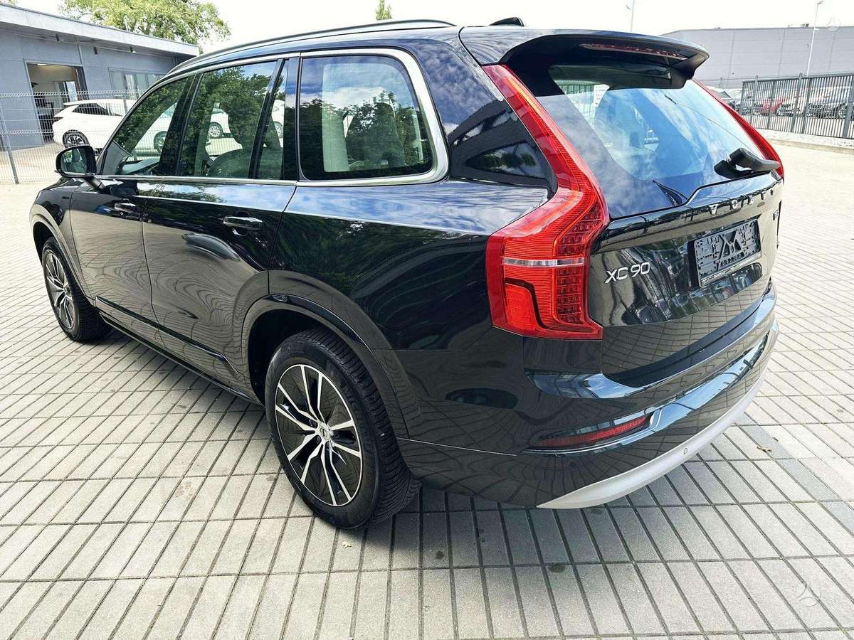Volvo XC90 - 4