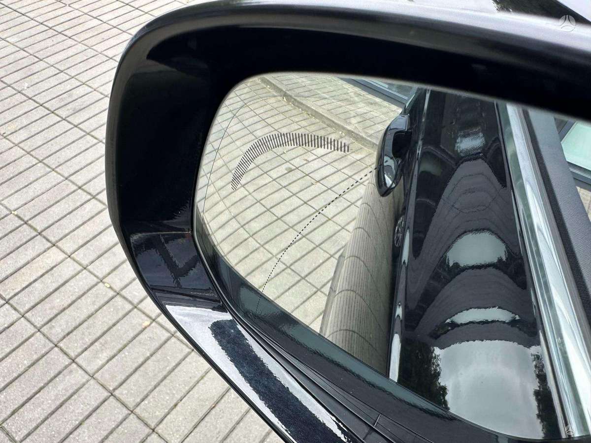 Volvo XC90 - 8