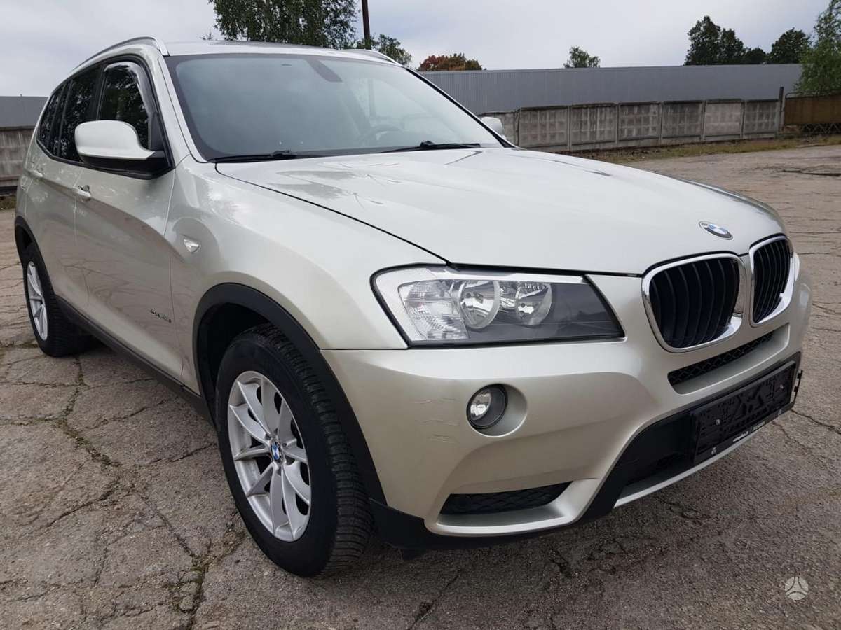 BMW X3, 2.0 l., off-road / crossover