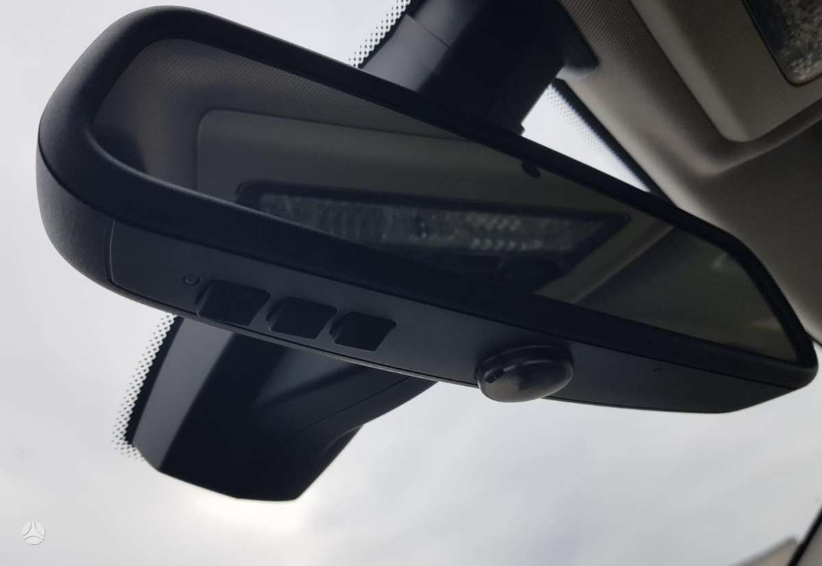 BMW X3, 2.0 l., off-road / crossover