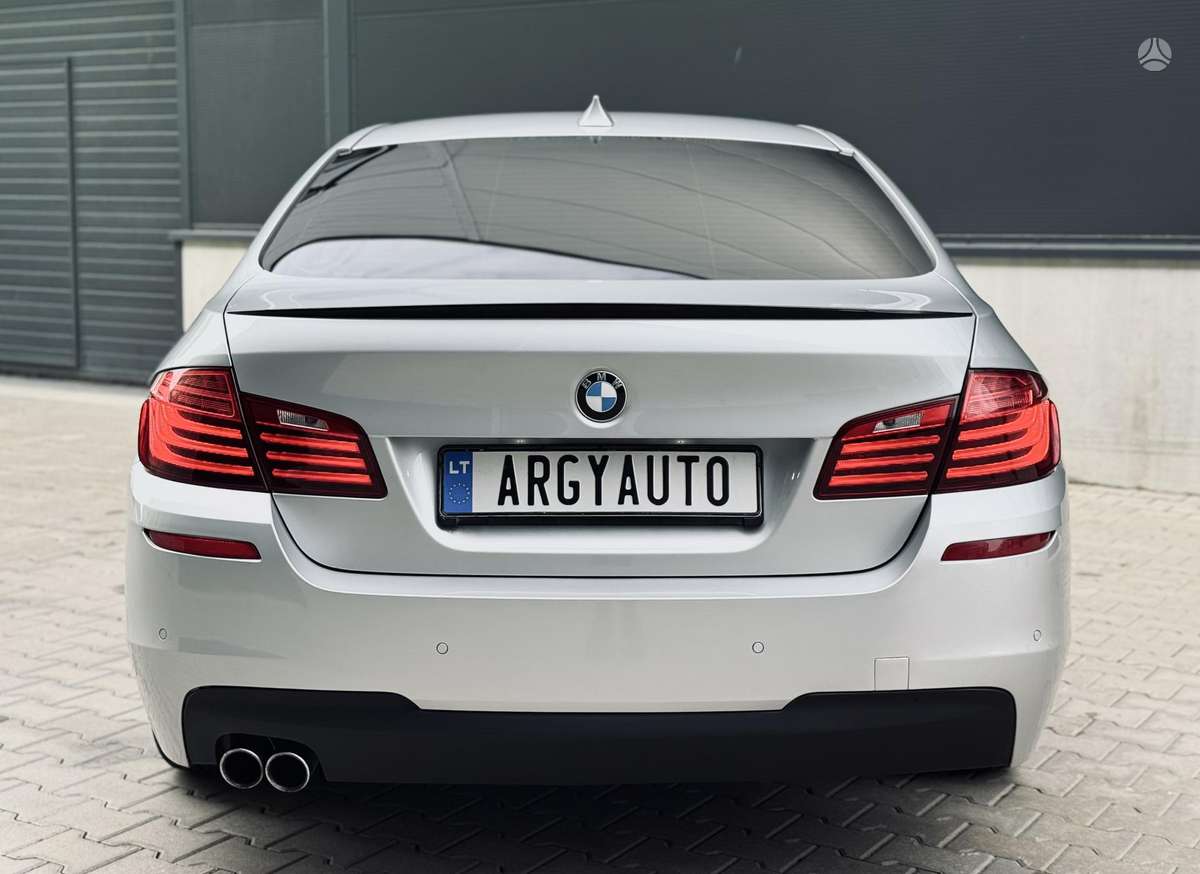 BMW 520, 2.0 l., Седан