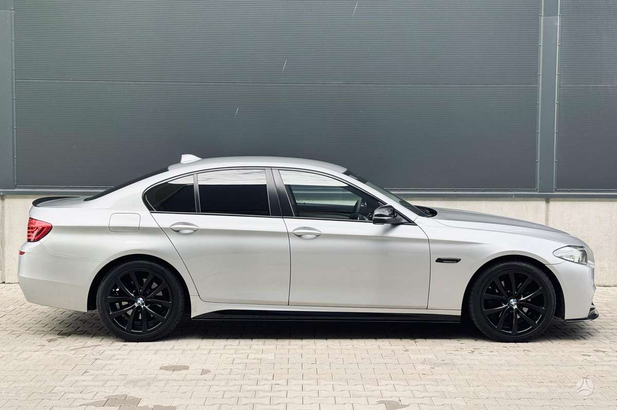 BMW 520, 2.0 l., Седан