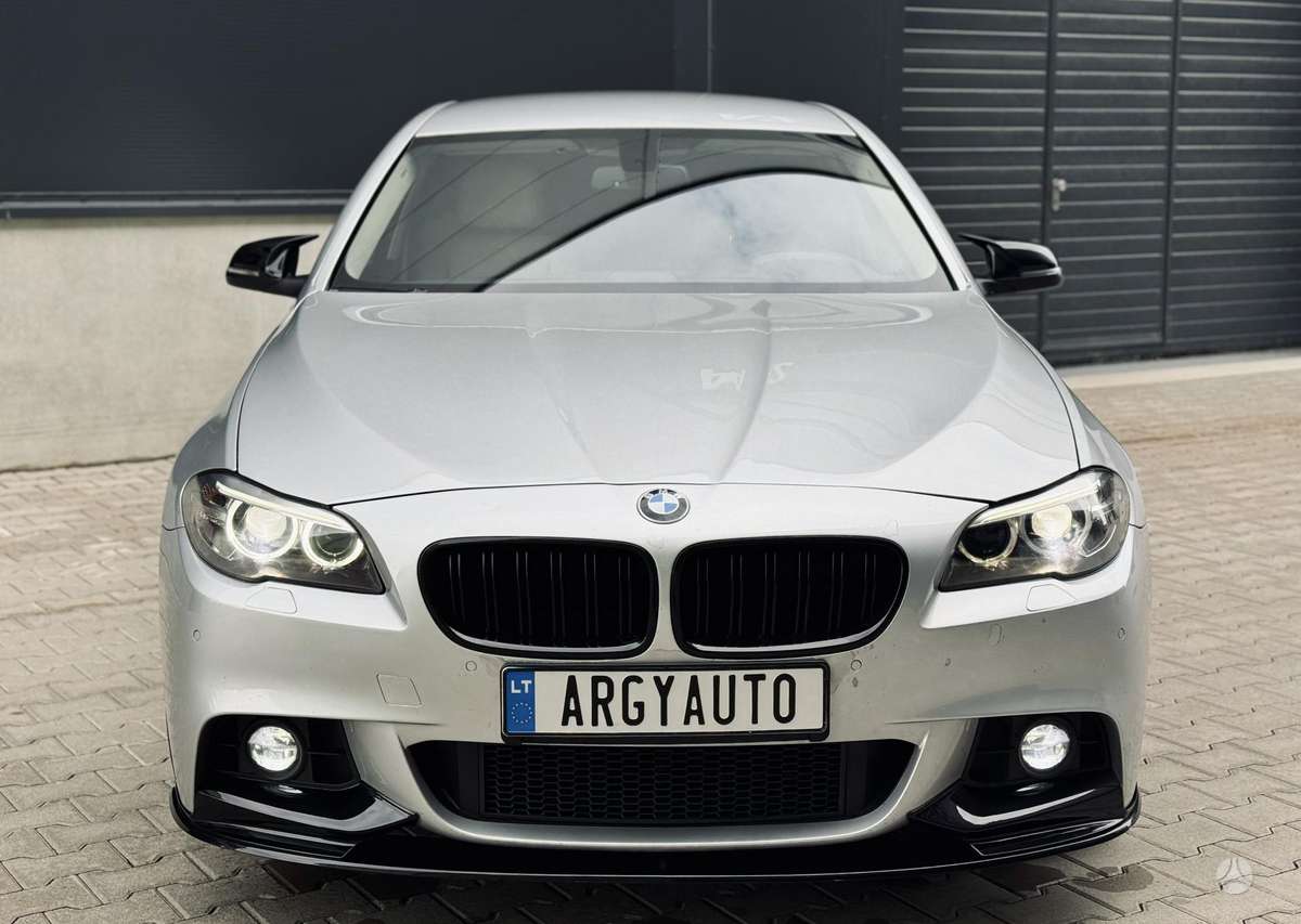 BMW 520, 2.0 l., Седан