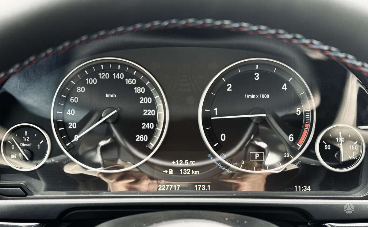 BMW 520, 2.0 l., Седан