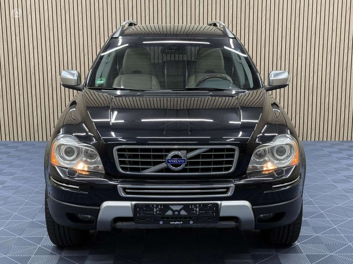 Volvo XC90 - 4