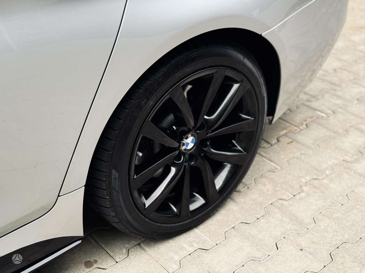 BMW 520, 2.0 l., Седан