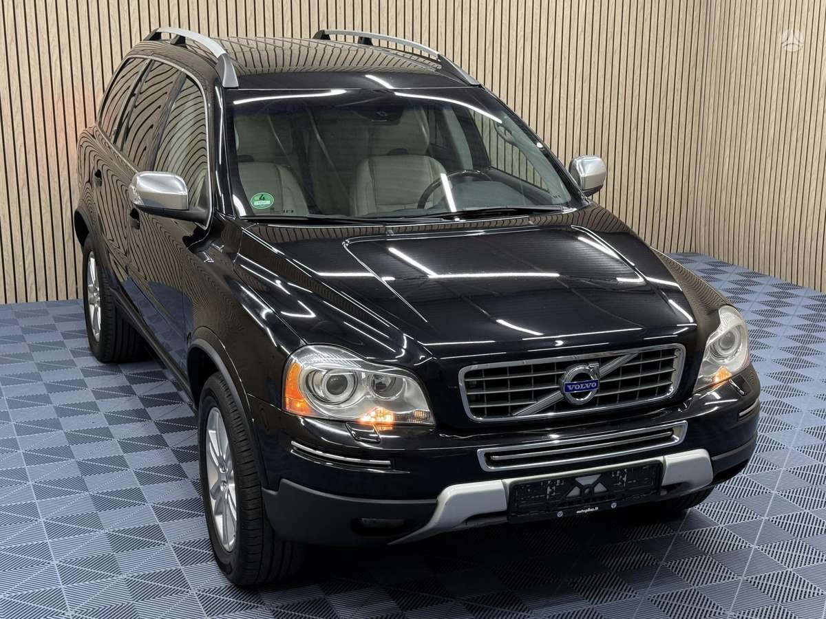Volvo XC90 - 9