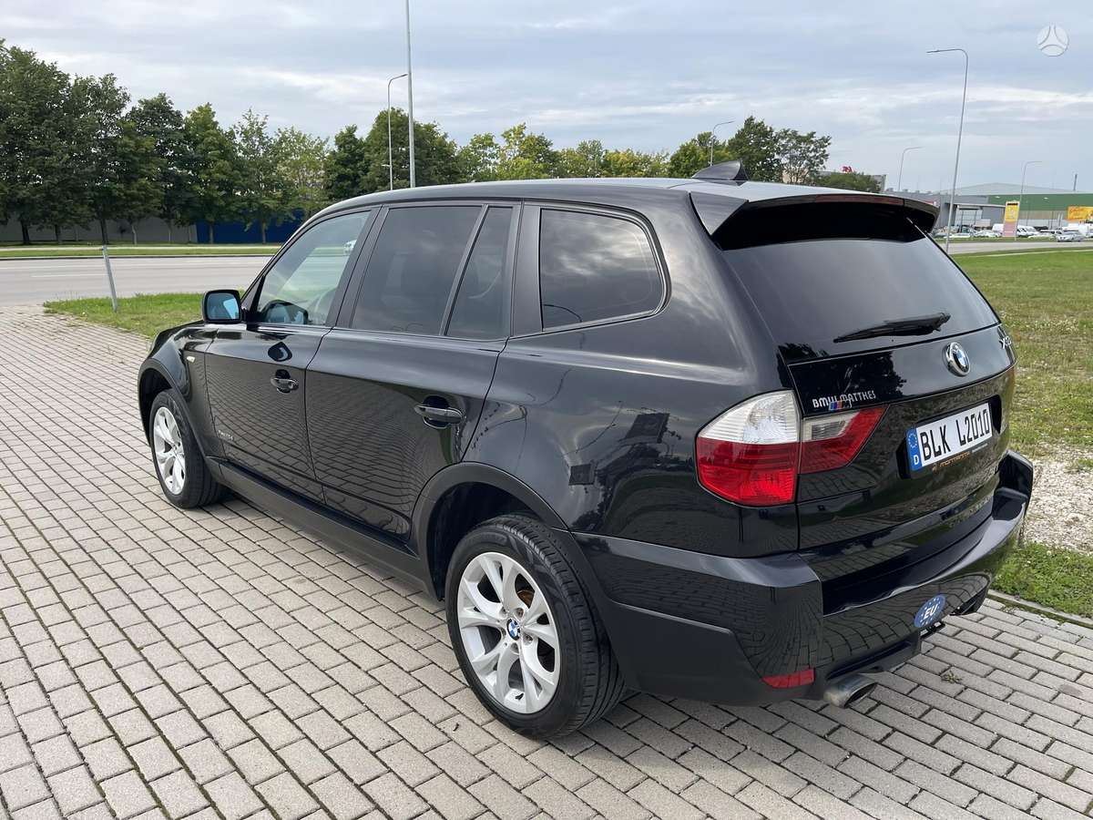 BMW X3, 2.0 l., mpv / minivan