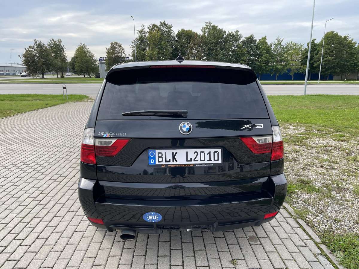 BMW X3, 2.0 l., Минивэн