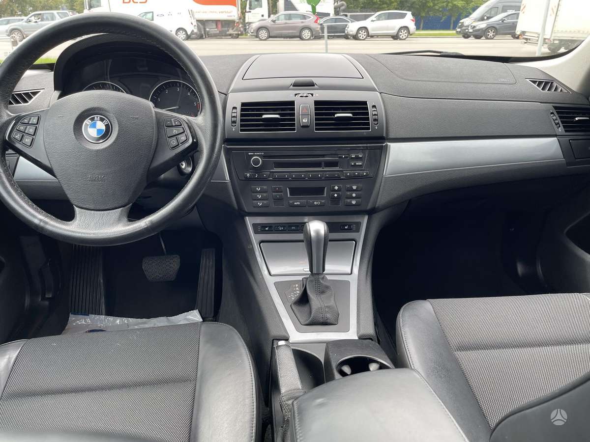 BMW X3, 2.0 l., mpv / minivan