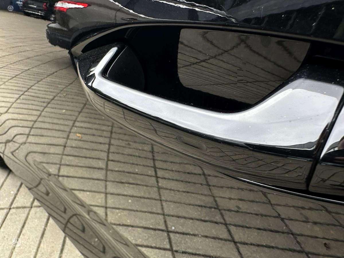 Audi A3, 1.0 l., Седан