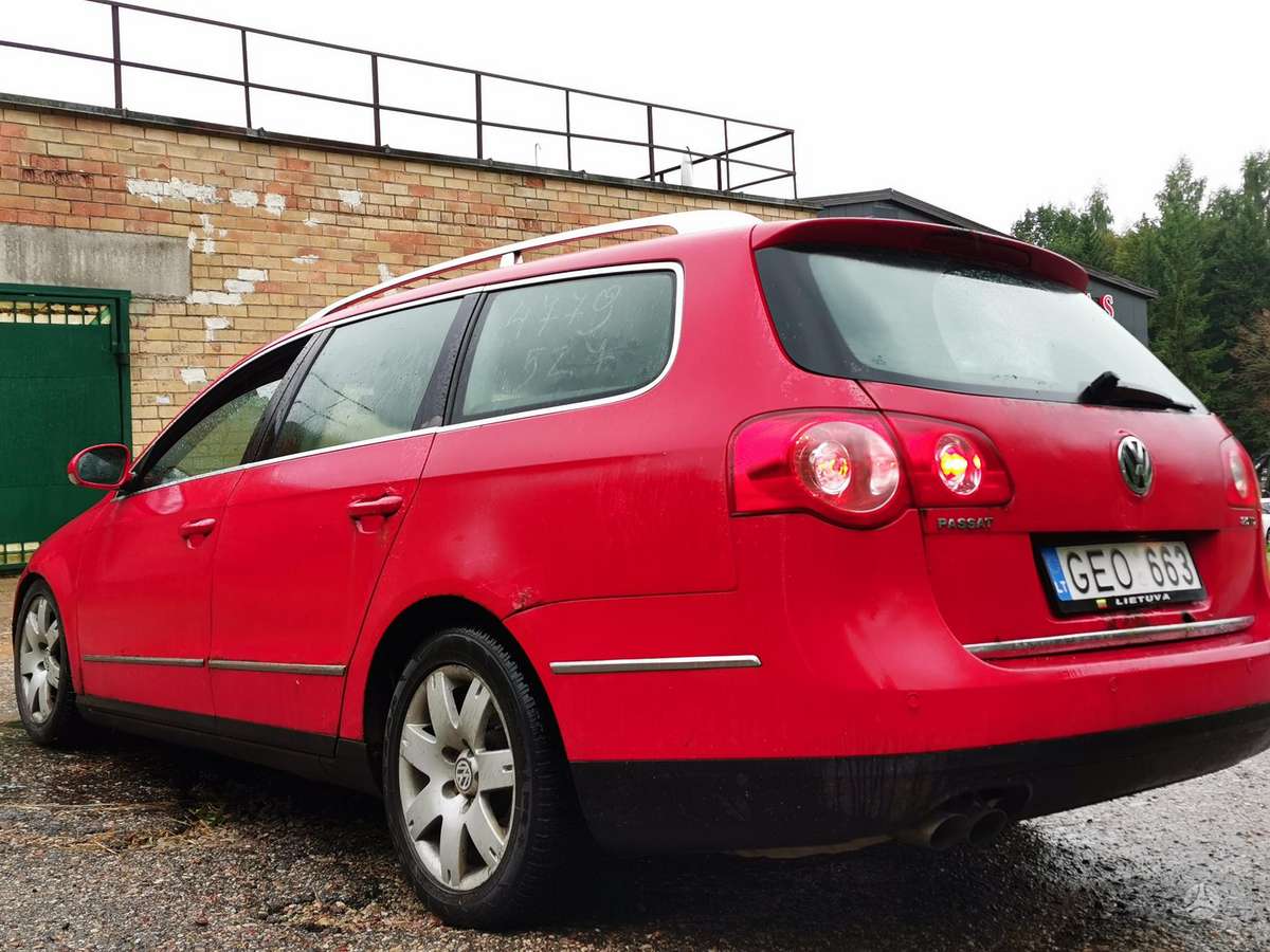 Volkswagen Passat - 5