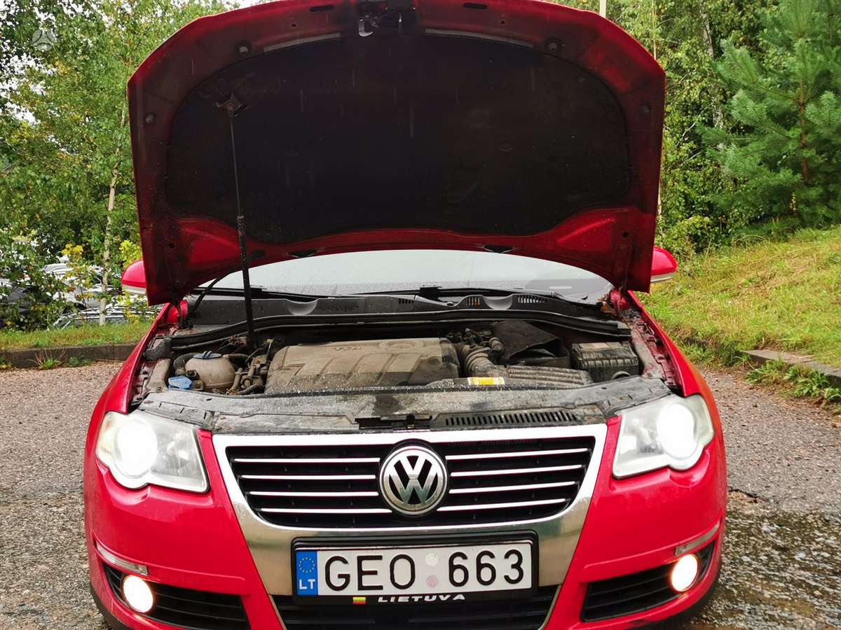 Volkswagen Passat - 8