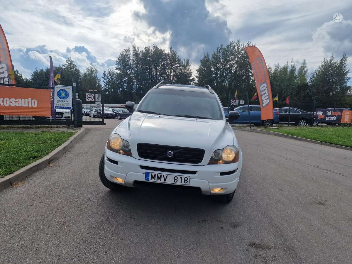 Volvo XC90 - 2