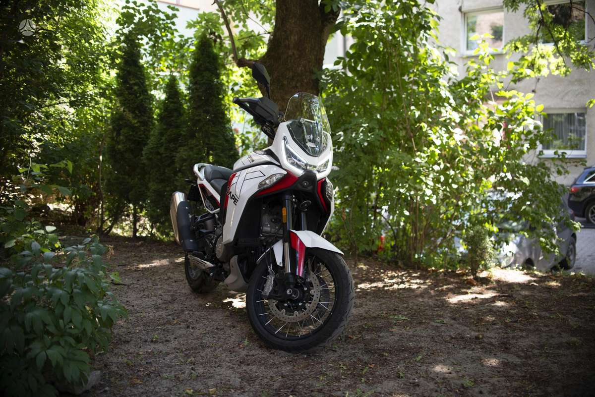 Moto Morini X-Cape 1200cc, эндуро / adventure