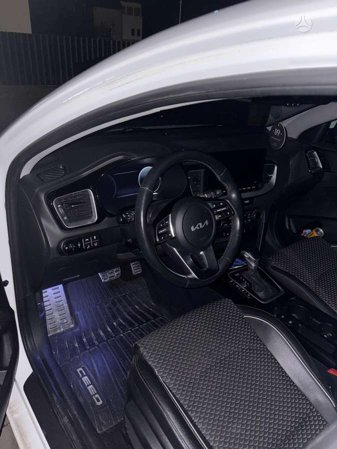 Kia Ceed, 1.5 l., Универсал