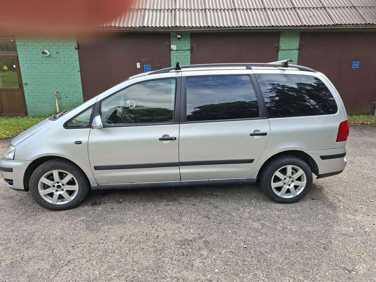 Volkswagen Sharan - 5