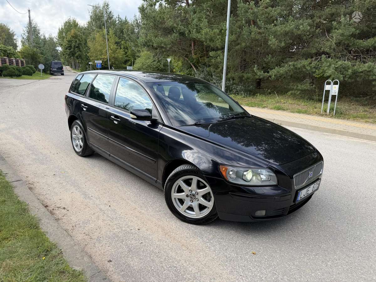 Volvo V50 - 5