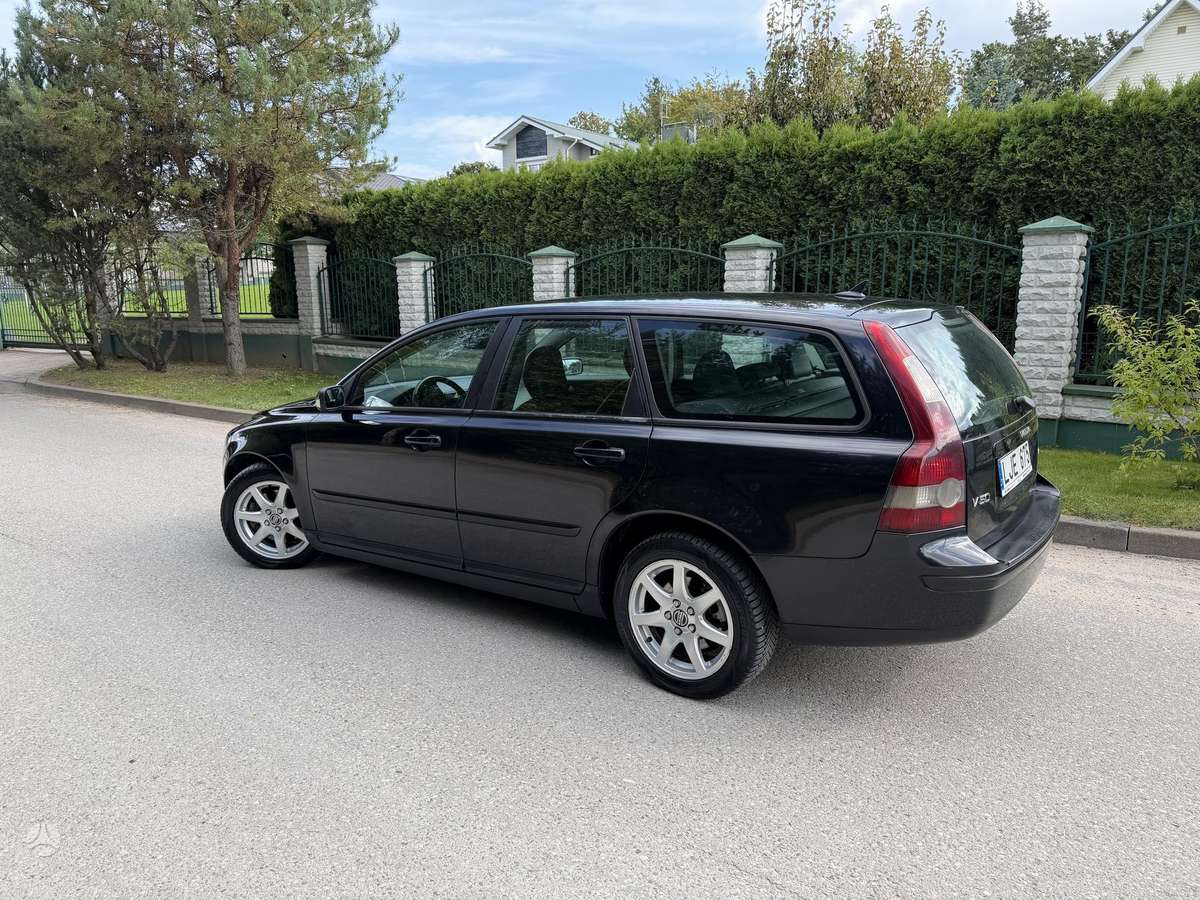 Volvo V50 - 7