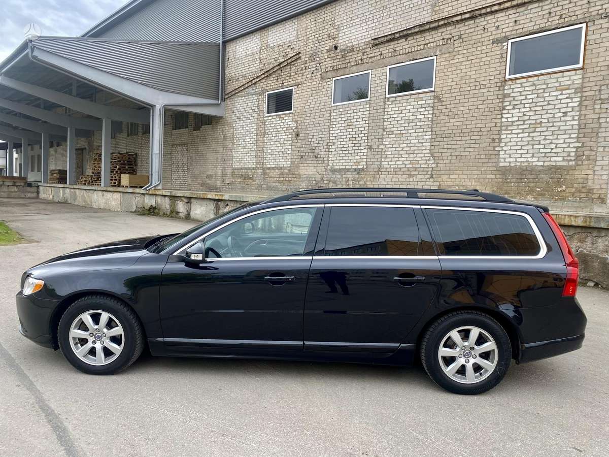 Volvo V70 - 8