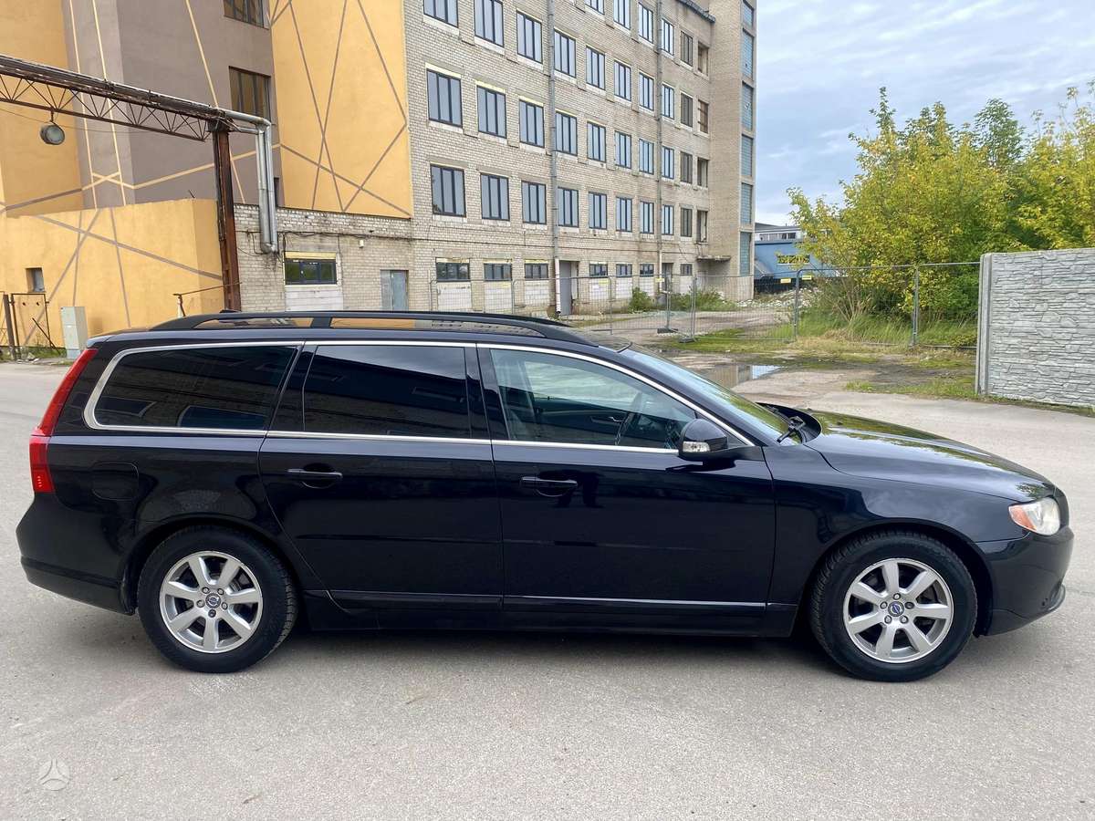 Volvo V70 - 4