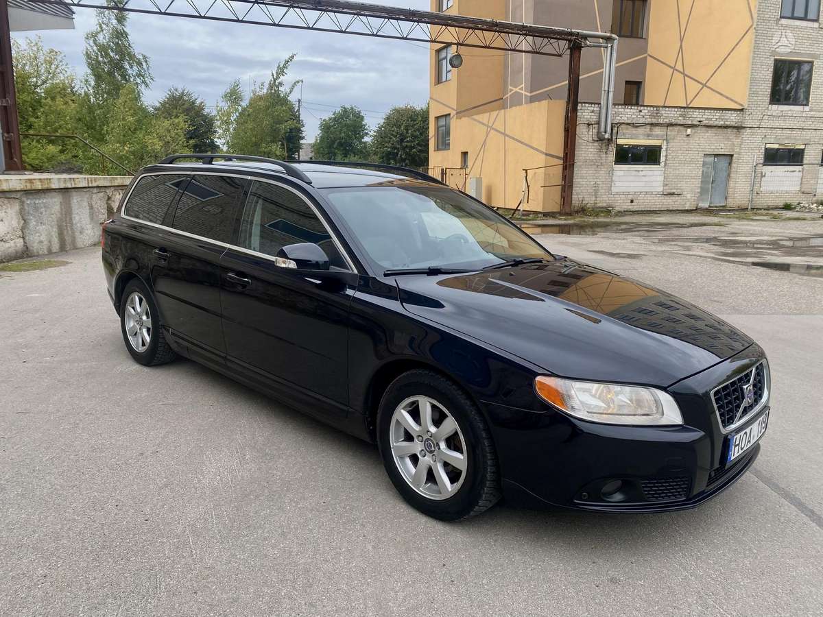 Volvo V70 - 3