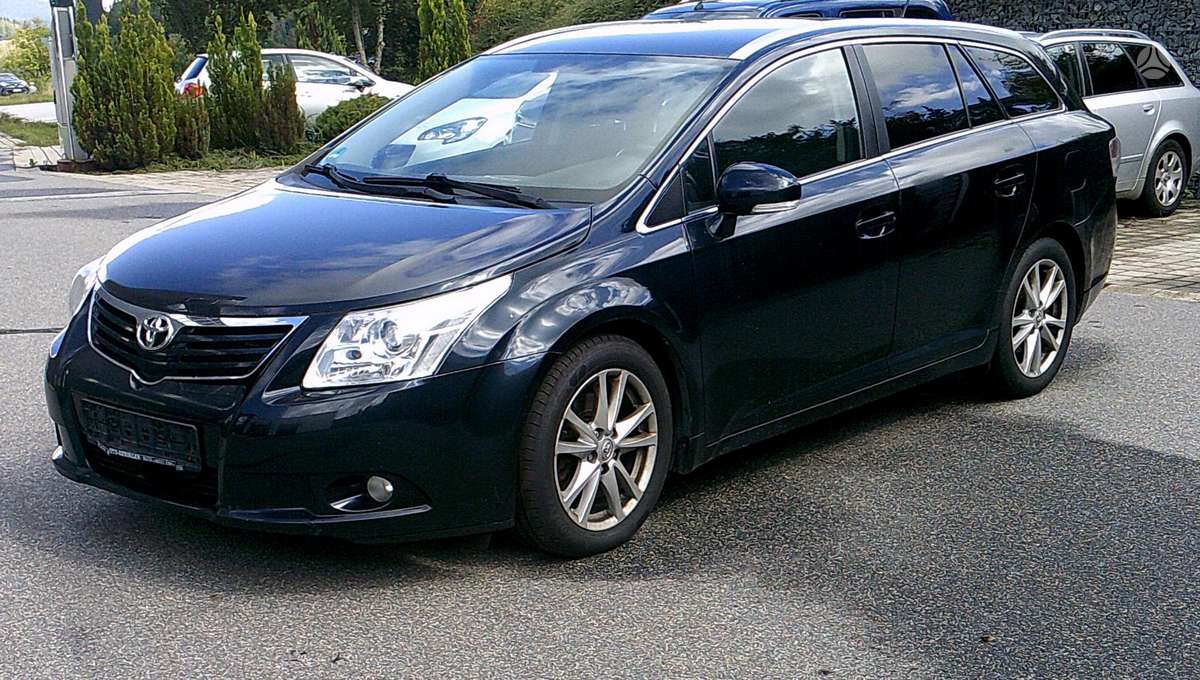 Toyota Avensis - 7