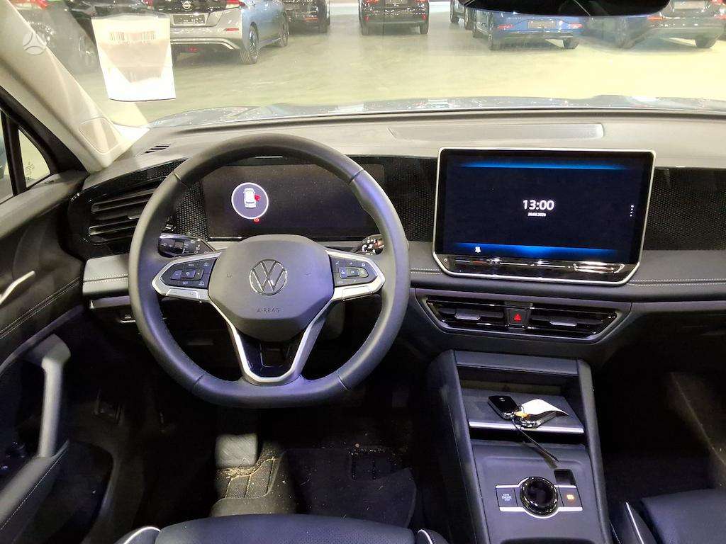 Volkswagen Tiguan - 7